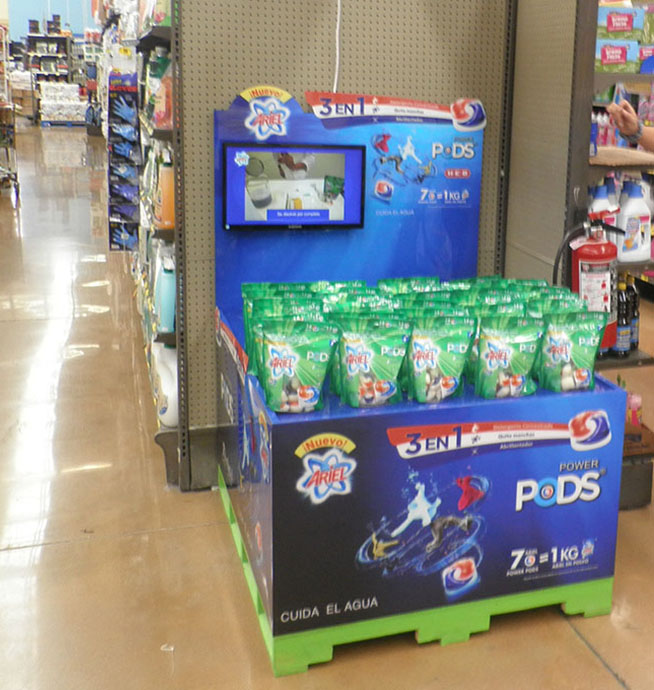 Pallet Ariel Pods Autoservicios